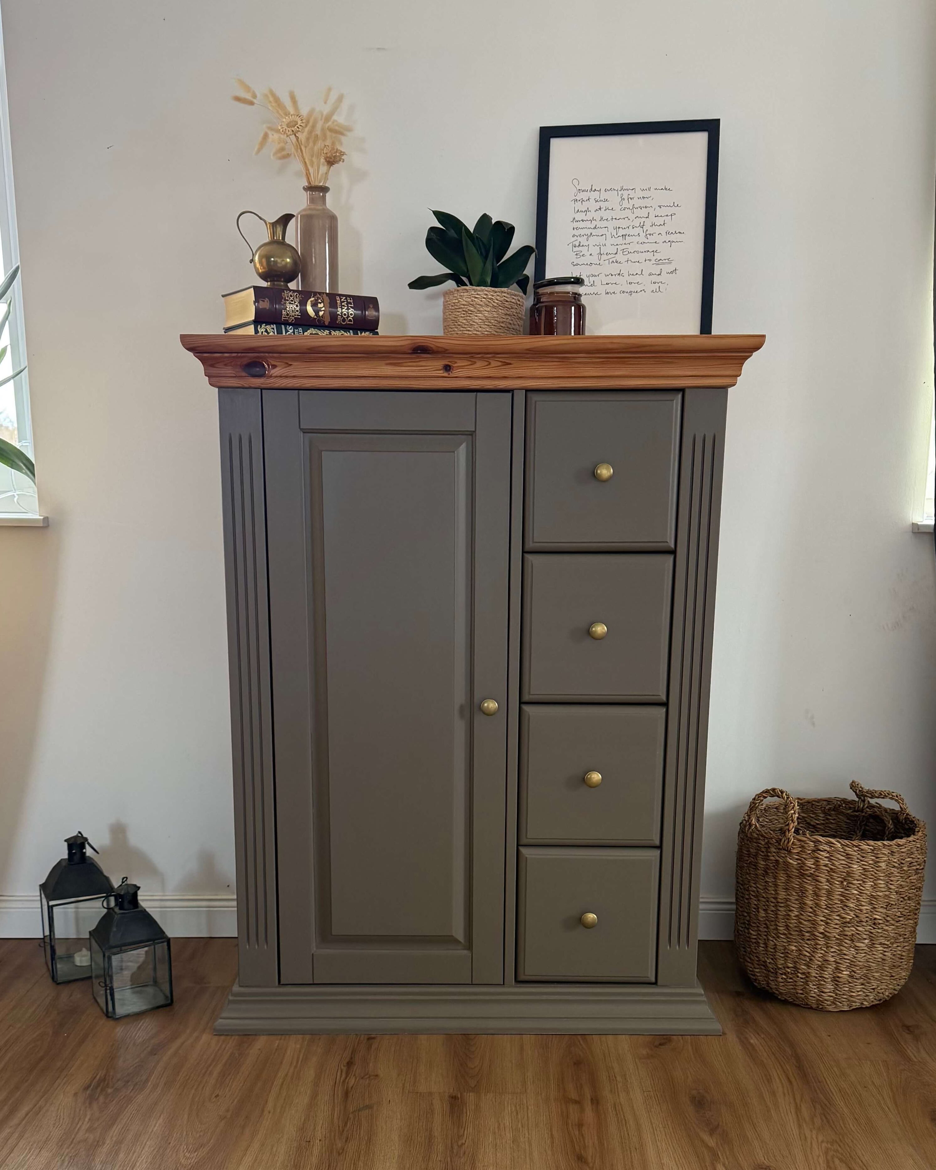 Schubert Schrank